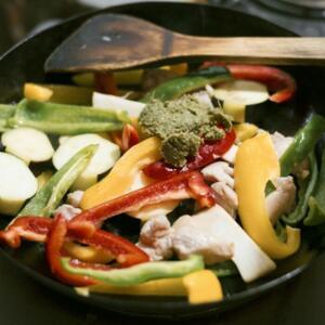 グルグルグリーンカレー 唐辛子農家のつくるクラフトカレーペースト（辛さノーマル）＆（辛さホット）セット