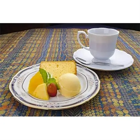 ランチステーキコース(4名様分)_旅行券・チケット 食事券  _【1091561】