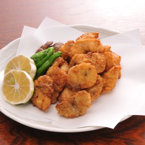 骨つき天然ふぐ唐揚げ 大容量 900g 冷凍  (1245)