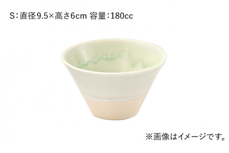 【美濃焼】パステルジュレ グリーン＆クリーム S/M/L 3個セット【伸光窯】 食器 ボウル 鉢 どんぶり 丼 丼ぶり 麺鉢 サラダボウル ラーメンどんぶり デザート うどん 麺 食器セット セット 送料無料 パステルカラー 緑 グリーン 【TOKI MINOYAKI返礼品】   [MAQ044]