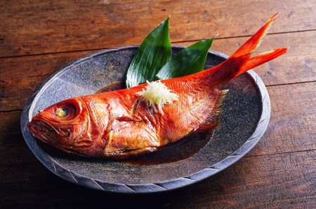 脂たっぷり！【三崎水揚げ】金目鯛 M026-004-01 魚 冷凍