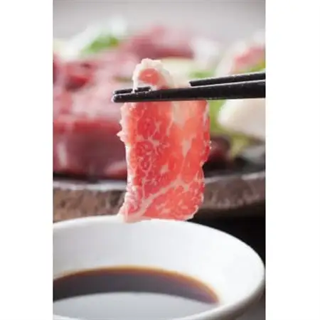 【国産馬刺し】熊本直送　霜降り(中トロ)300g(益城町)【配送不可地域：離島】【1299322】