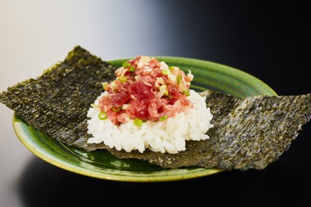 料亭の味をご自宅で、マグロの目利き名人宮川輝雄が送る 逸品のマグロ すき身セット M071-001 冷凍 マグロ