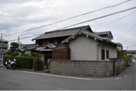 古民家の宿“かしの木庵”　（一棟貸し宿泊券）（３名様１泊）※着日指定不可◇