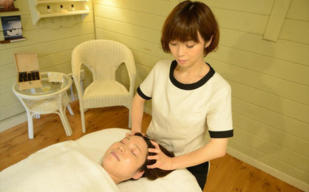 Relax＆Beauty akubi エステ利用券(9,000円分) | 利用券 エステ券 アロマ リラクゼーション 〔D-19〕