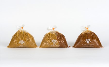 樽から生詰め！ベストセラーの「カニ印手詰め味噌（白・赤）」計3kgセット