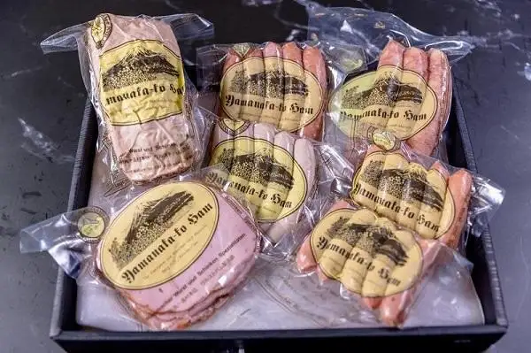 【富士山麓からの贈り物】山中湖ハムの至粋セット７種盛〈ドイツ国産食肉加工コンテスト金賞受賞製品入り〉
