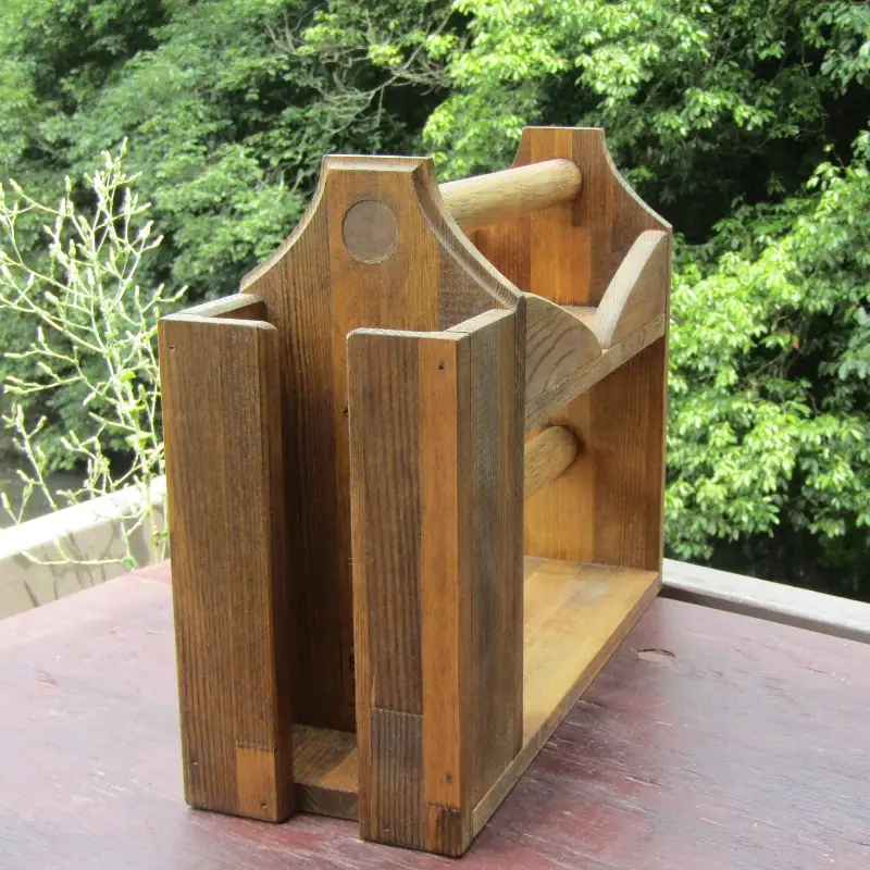 キッチン・アウトドアに便利！ペーパーラック【007C-069】