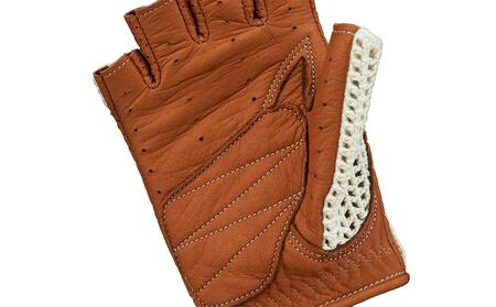 ドライビング グローブ カカザン ニット【カラー：アイボリー×キャラメル／サイズ：S】