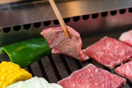 高級和牛「熊野牛」特選モモ焼肉 300g〈4等級以上〉◇｜牛肉 ビーフ 国産 BBQ 冷凍便 厳選 ※離島への配送不可