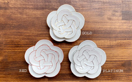 有田焼 田清窯 梅むすび皿 6枚セット【まるふく】器 うつわ 食器 皿 プレート 取皿 小皿 縁起物 白 梅 うめの食器 結び お祝い 人気な食器 食器セット A55-130