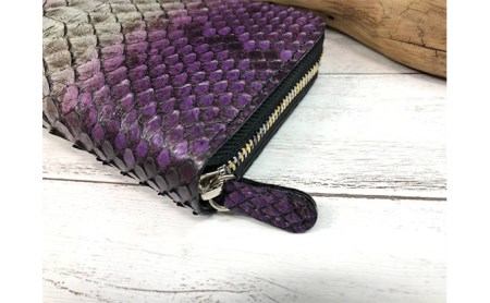 パイソンのフルラウンドファスナー財布 ファッション小物 長財布 ヘビ 蛇 牛 革 革製品 