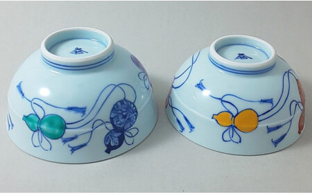 有田焼 六瓢紋 対飯碗 【ヤマト陶磁器】食器 器 うつわ 磁器 陶磁器 茶碗 茶わん ごはん茶碗 夫婦茶碗 2個 ペア セット ひょうたん 縁起物 手描き 贈答 ギフト A40-372