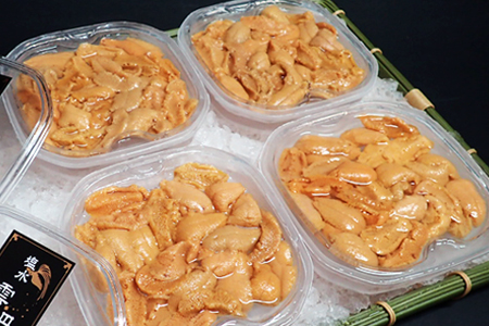 根室海鮮市場＜直送＞無添加むきたてムラサキウニ塩水パック50～60g×4P[5月下旬以降発送] B-28068