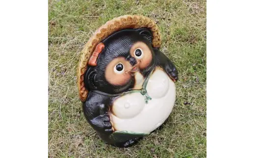 信楽焼 13号メス狸 陶器 置物 | 滋賀県甲賀市 | ふるさと納税サイト