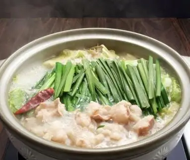 もつ鍋 博多もつ鍋（牛骨味噌スープ）4人前 | もつなべ 取り寄せ 具材 セット モツ鍋 ホルモン鍋 福岡市 福岡 博多 牛もつ 冷凍 鍋セット 人気 ランキング 高級 ご当地グルメ おすすめ 送料無料 みそ ギフト プレゼント 贈り物 お取り寄せグルメ