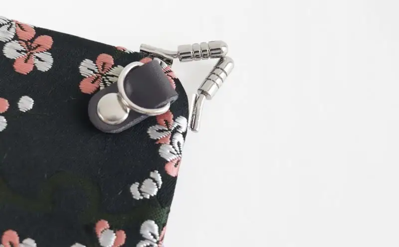 【AYANOKOJI】天溝がま口ウォレット(流花 黒)| がま口専門店 雑貨 人気ブランド