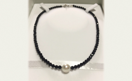 パール 2WAY チョーカー ブレスレット オニキス 38.5cm 暁工房 ネックレス 真珠 アクセサリー アコヤ真珠 本真珠 ファッション カジュアル 冠婚葬祭 慶事 結婚式 卒業式 入学式 お祝い ギフト 贈り物 人気 特産品 国産 愛媛 宇和島 A060-002006