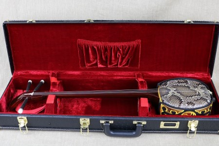  金武町の匠「松堂登」作　三線