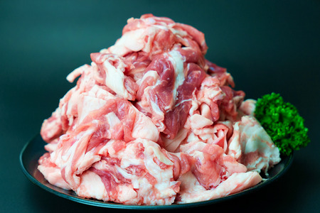 国産豚肉 こま切れ 2kg[400g×5パック] / meat styleイイダ すわ味豚 豚肉 信州 長野県 諏訪市 諏訪 [65-01]