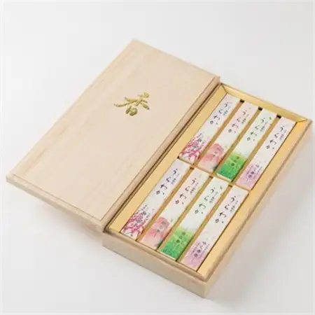 神河町　希少な天然香料を使ったお線香　「うらわか」　桐箱　4種の香りセット【1112534】