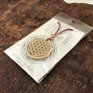 フラワーオブライフ　パワーネックレス　三重県産　ひのき製　紐の色　こげ茶／KOSHIKARI　ふるさと納税　アクセサリー　大紀ブランド　三重県　大紀町