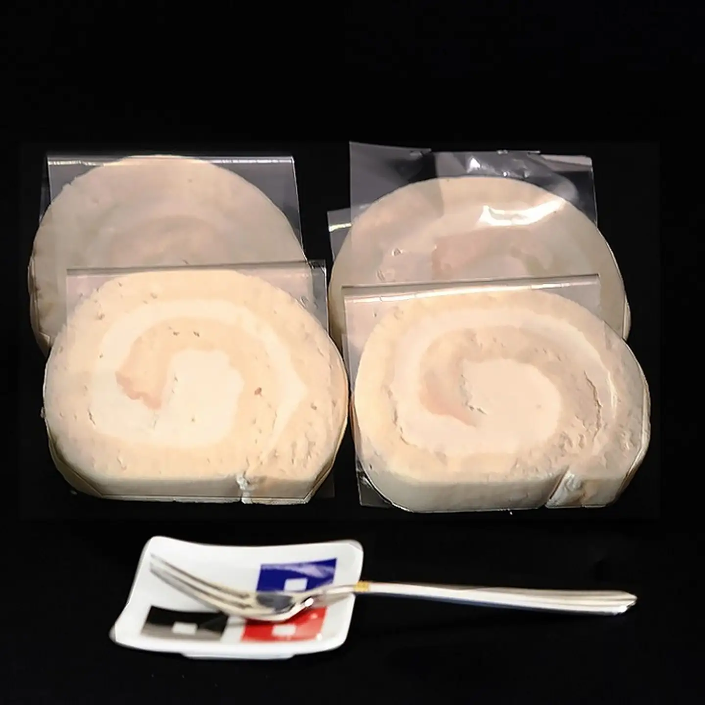 プレミアム冷凍米粉ロールケーキ1箱 ：A090-007