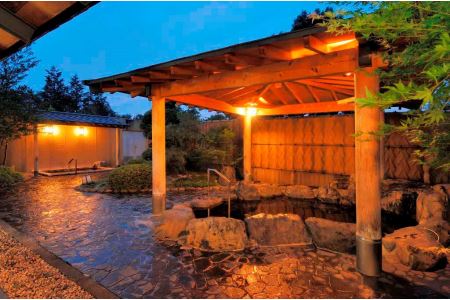 【湯屋温泉】リフレパークきんたの里 館内利用券 9000円分 利用券 島根 おもてなし 観光 温泉 レジャー イベント 旅行 体験 チケット 宿泊 補助券 【162_1412】