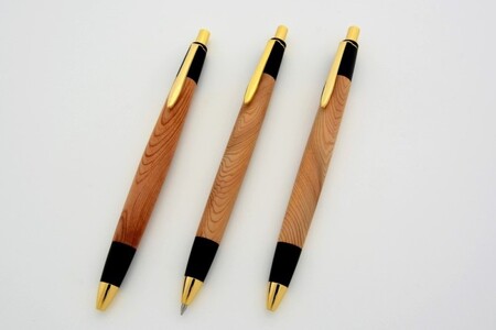 天然屋久杉無垢ボールペン(0.7mm)1本 〈 屋久杉  文房具 ボールペン〉 