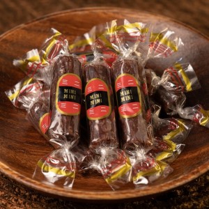 四国カルストの麓で育った猪ハードカルパス ゆすはらジビエの里 ジビエ お手軽 おつまみ ボタン肉 いのしし イノシシ 獣 贈答 加工食品