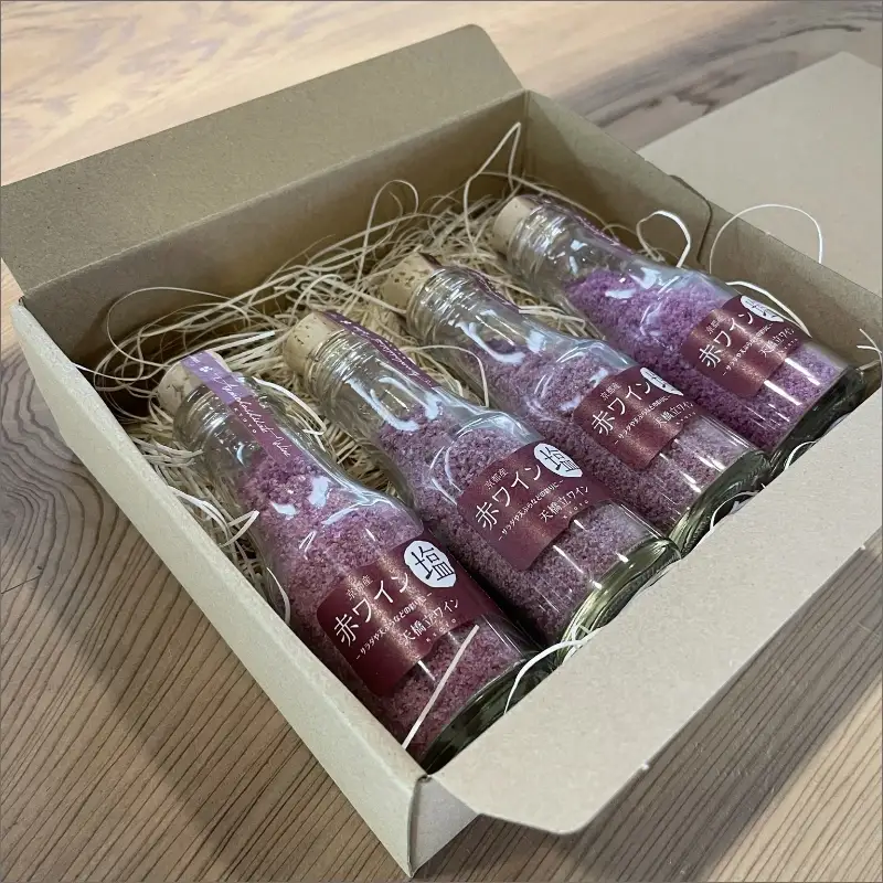 琴引の塩を使用した赤ワイン塩　4本セット