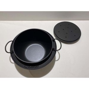 南部鉄器 ごはん鍋 3合炊き IH対応 直火 日本製 炊飯 炊飯器 鉄鍋 鋳鉄 鉄器 白米 炊き込みご飯 アウトドア キャンプ バーベキュー キッチン用品 調理器具 伝統工芸品 職人 手作り 釜 炊きたて 美味しい 岩手県 盛岡市 東北 岩手 盛岡 株式会社岩鋳