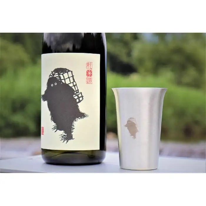 雪男　純米酒　一升【雪男 純米酒 一升瓶 日本酒 青木酒造 新潟 地酒 厳選 晩酌 お酒 さけ お中元 お歳暮 家飲み】