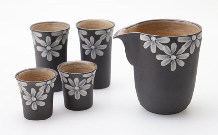 【波佐見焼】まろやかシリーズ 黒一珍 花絵 酒器 5点セット 食器 皿 【國右エ門窯】 [VB12]  父の日 波佐見焼