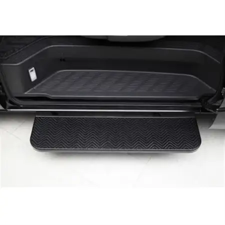 トーシンテックの自動車用乗降補助部品　ハイエース用ステップ【1343497】