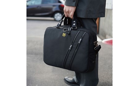 縦横4wayブリーフケース　バンナイズ バリスティック ナイロン ブラック PC収納 耐久性 ワーク ファッション カバン バッグ 