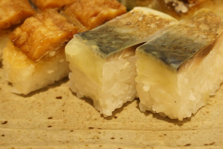 鯖バッテラ・炙り鯖バッテラ・鱧の押し寿司の豪華3本セット [すし源 宮崎県 日向市 452060977]