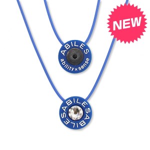 a24-028　ABILES PLUS Crystal ネックレス T-RED/BLUE