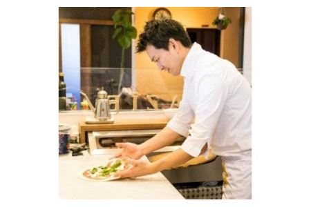 ピザ チーズ 世界一のピッツァ職人が焼く本格薪窯ピザ 大満足5枚セット（マルゲリータ、ハムときのこのコーン、クアトロフォルマッジ、なすとピリ辛サラミ、ツナとたまねぎのマリナーラ） G-83