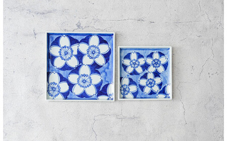 有田焼 染付濃桜紋 18cm角皿と14cm角皿の2枚セット 大慶 皿 食器 うつわ 器 30000円 3万円 A30-720