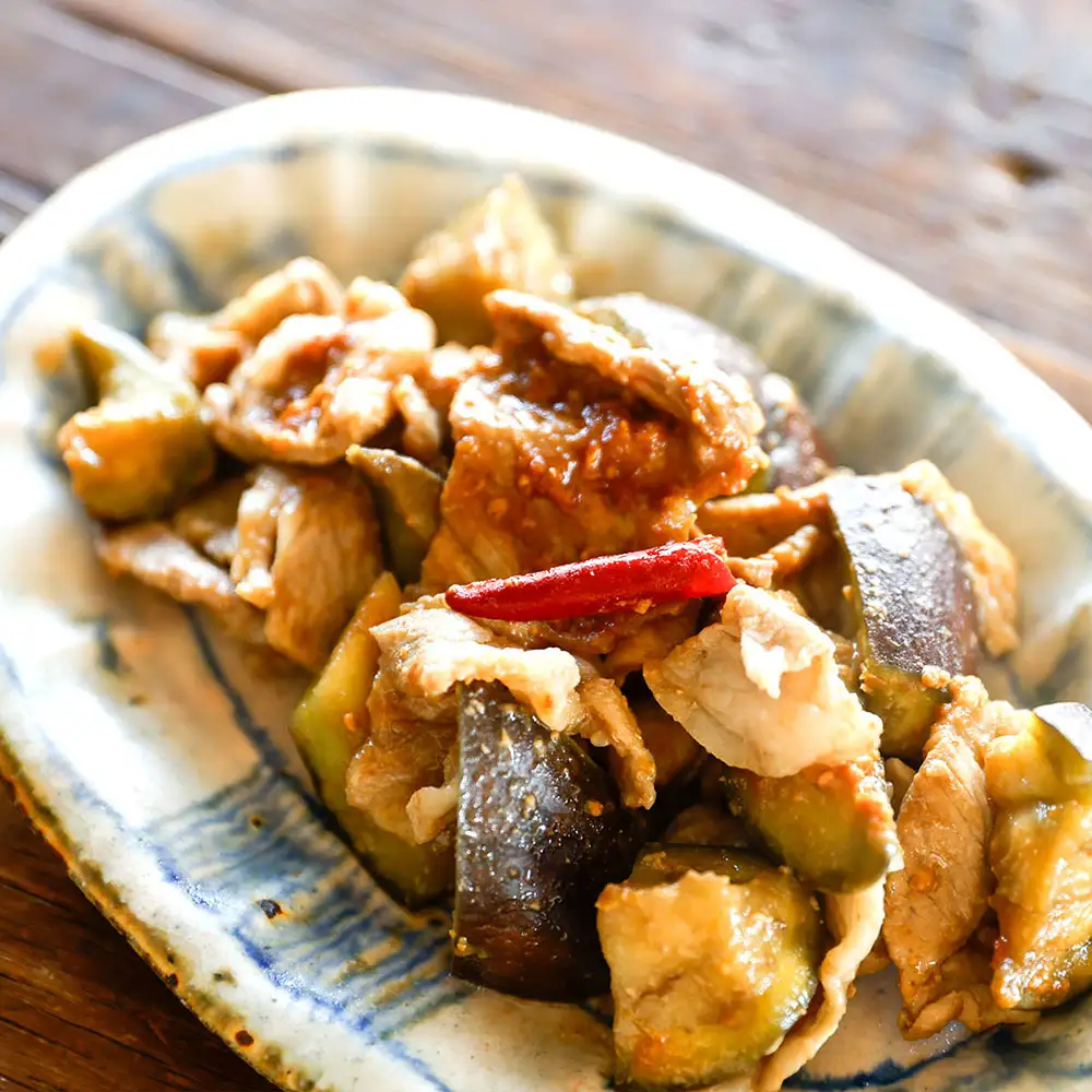 ハナブサ醤油 赤味噌 4kg 1kg×4袋 味噌 赤 みそ 味噌汁 調味料 老舗の味 家庭 発酵食品