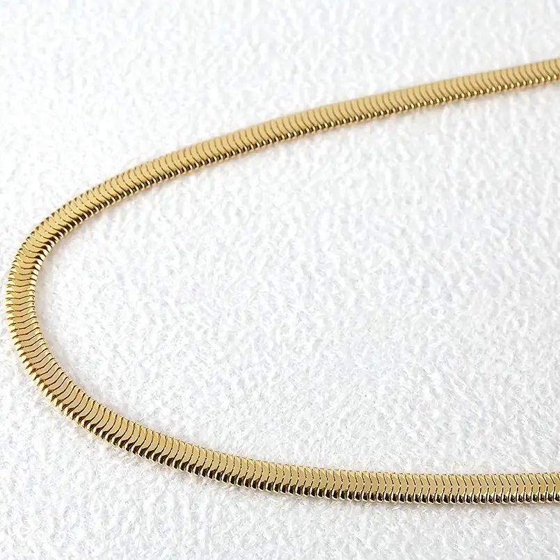 18金 ネックレス 50cm チェーン のみ スネークチェーン k18 ゴールド