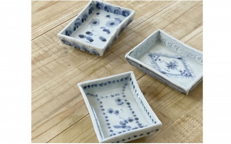 有田焼 工房禅 横田翔太郎 染付 足付角皿 3柄セット 初期伊万里 24to3 西富陶磁器 A60-57