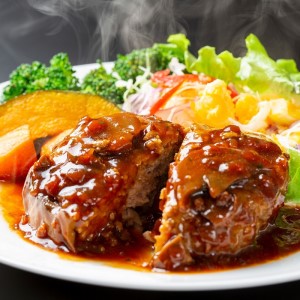 よくばりハンバーグ140g(デミグラス5食+キノコソース5食)【001-0106】肉 ハンバーグ セット 湯煎 簡単 時短 個包装 デミグラス ふるさと納税 惣菜 福岡県中間市 ふるさと納税 ハンバーグ レトルト