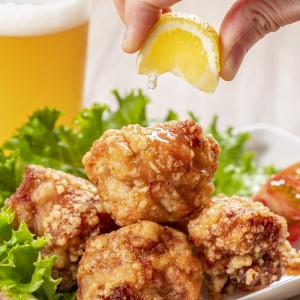 鶏もも肉唐揚げ　醤油味2kg【001-0105】おつまみ おかず 一品 鶏肉 鶏 もも肉 急速冷凍 唐揚げ お惣菜 冷凍保存