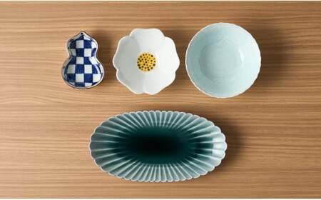 【梶謙製磁社】有田焼 毎日の暮らしを楽しむ器 4点セット 食器 器 うつわ 陶磁器 皿 ギフト 贈答 35000円 3.5万円 A35-425