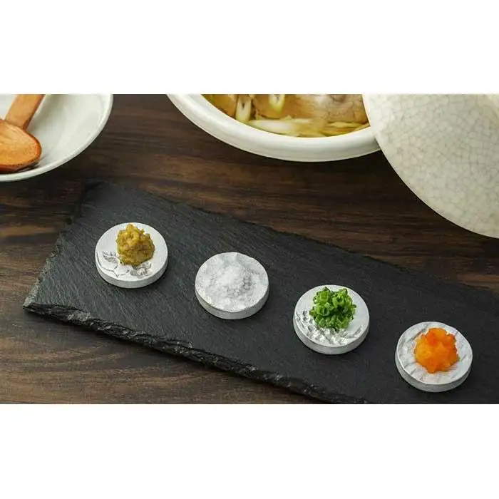 一つで何役も！モダンなアルミ鋳物のカトラリーレスト（Round Piece 4種セット）