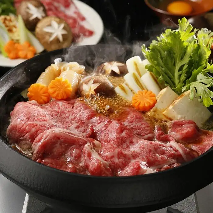 【E-1601】鹿児島黒牛すきやきセット 計900g（300g×3P）