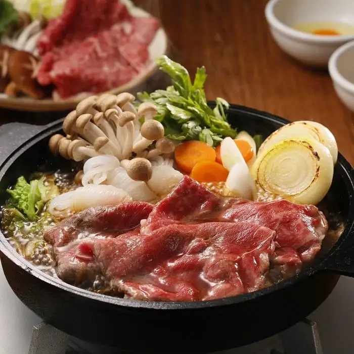 【D-101】鹿児島黒牛すきやきセット 計600g（300g×2P）