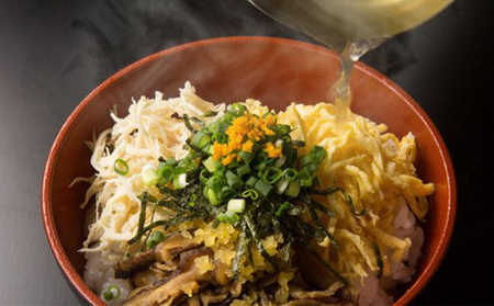 【奄美鶏飯】と【奄美島豚】餃子・ハンバーグのセット 豚肉